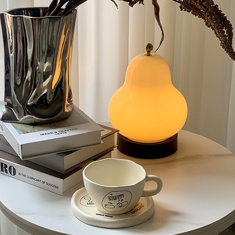 Gourd Glass Lampshade Night Table Lamp