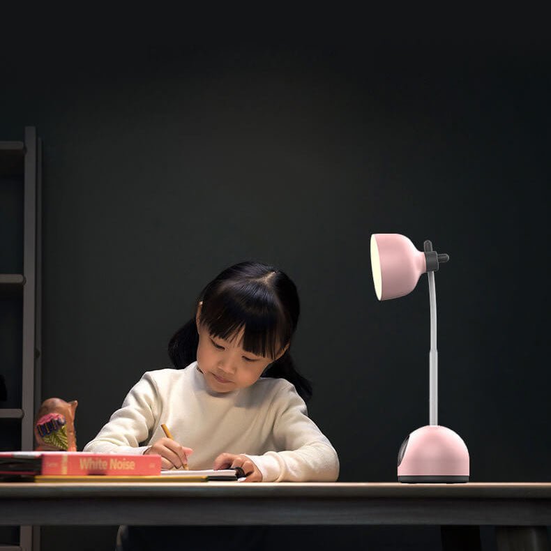 Cartoon Student Charging Table Lamp