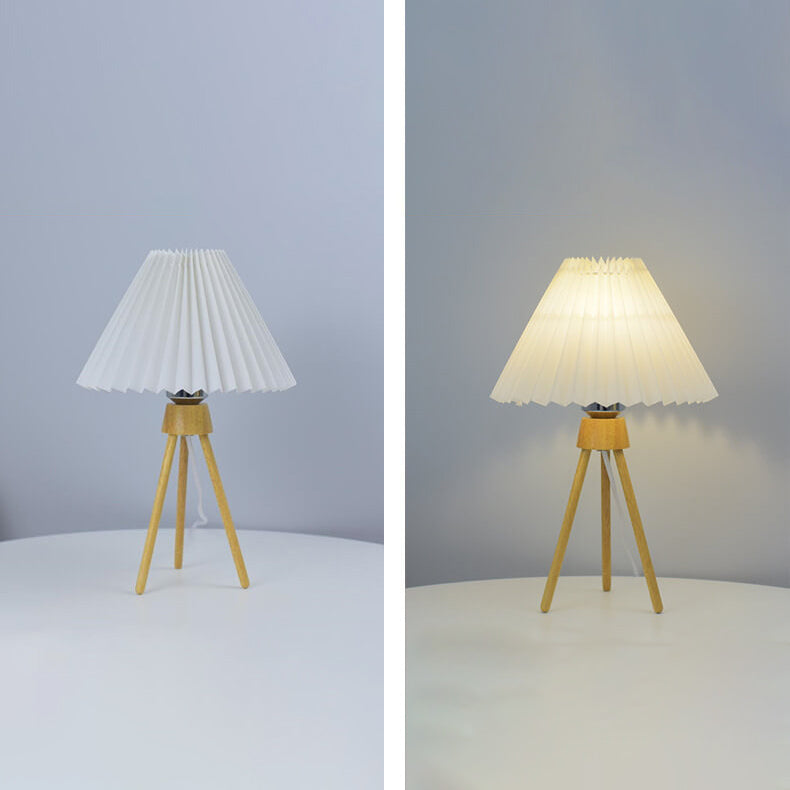 Tripod Pleated Design Umbrella Table Lamp