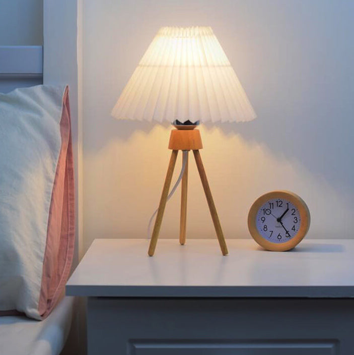 Tripod Pleated Design Umbrella Table Lamp