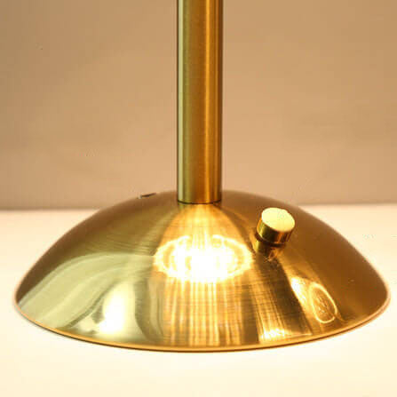 Diamond Crystal Acrylic Metal Table Lamp