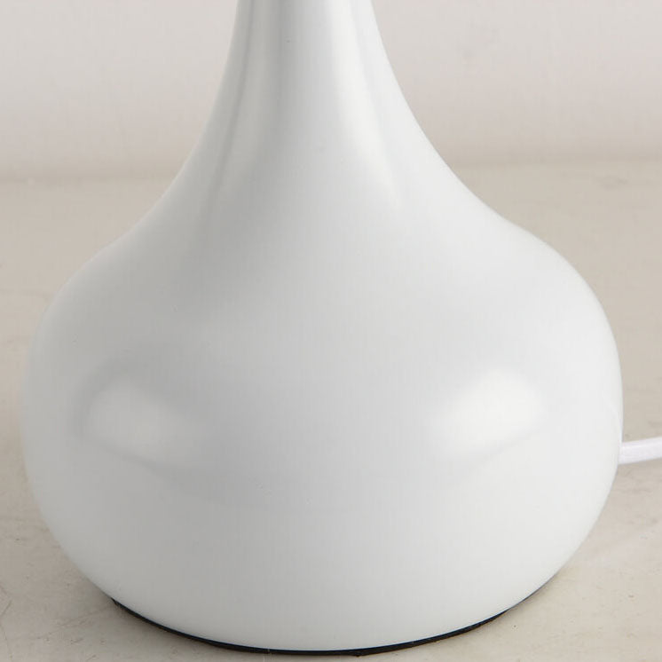 Pure Black White Iron Table Lamp