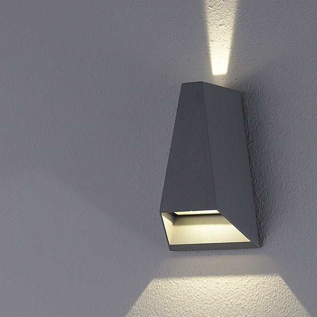 Trapezoidal Aluminum Silicone PVC Outdoor Light