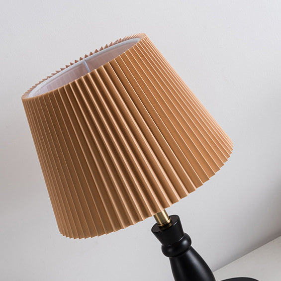 Striped Folding Lampshade Metal Table Lamp