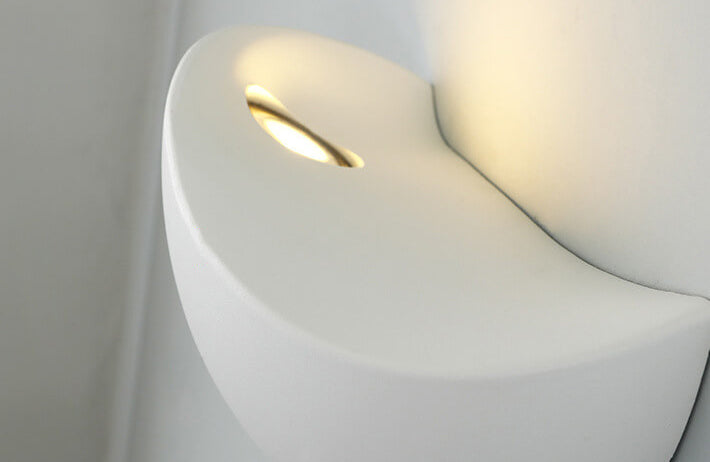 Half Round Aluminum Wall Lamp