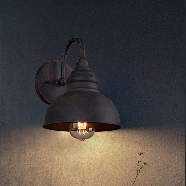 Iron Semicircle Garden Outdoor Light