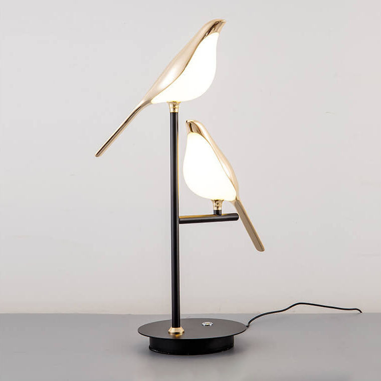 Magpie Bird Table Lamp