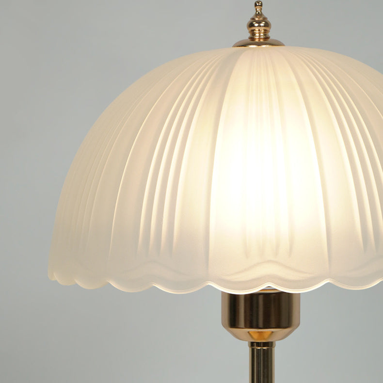 Iron Glass Dome Petal Table Lamp