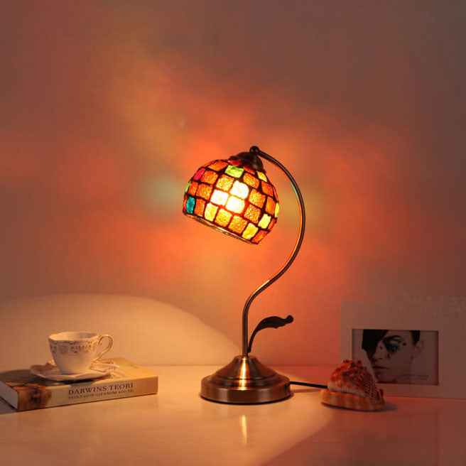 Round Head Glass Hardware Table Lamp