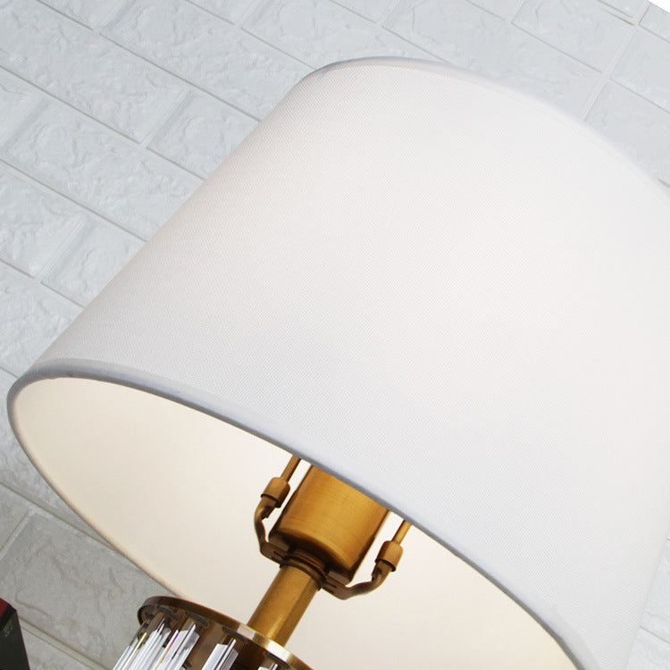 Round Cylinder Metal Crystal Table Lamp