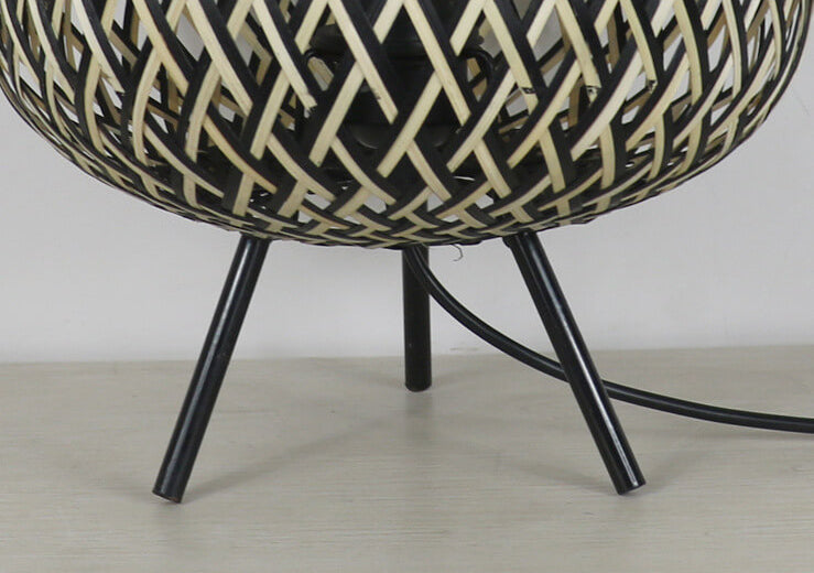 Rattan Weaving Oval Ball Table Lamp