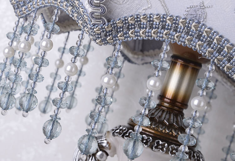 Court Purple Fabric Tassel Table Lamp