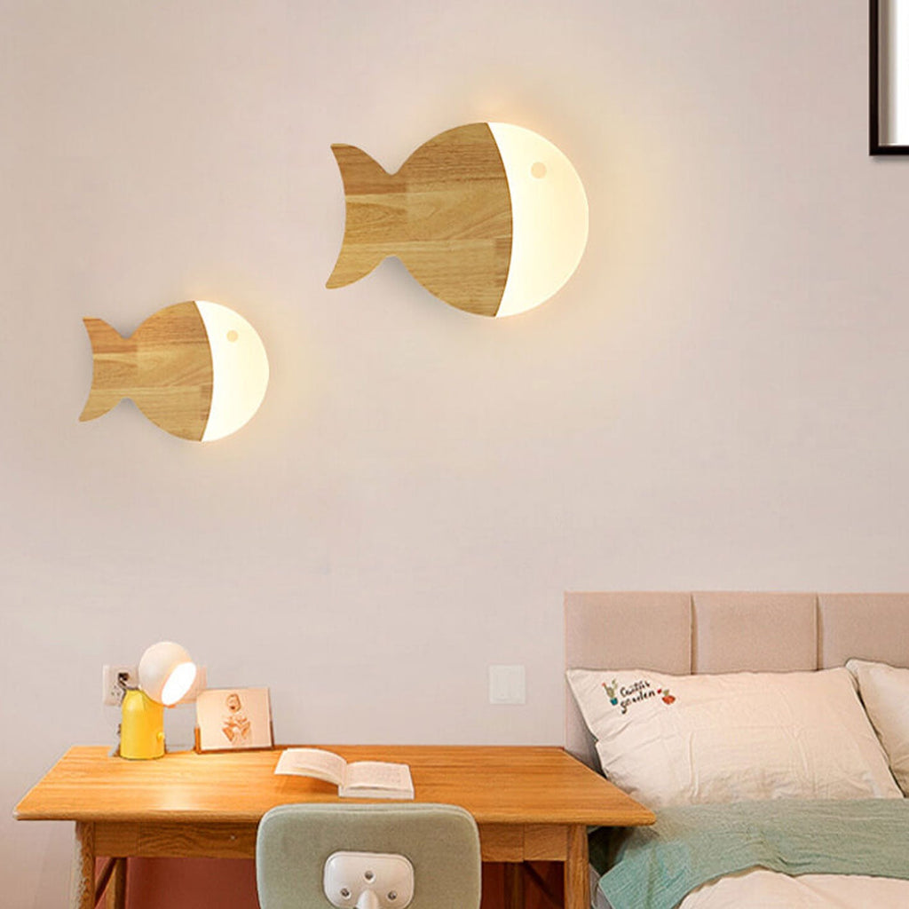 Oak Acrylic Fish Wall Lamp