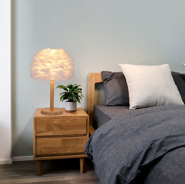 Feather Decorative Solid Wood Table Lamp