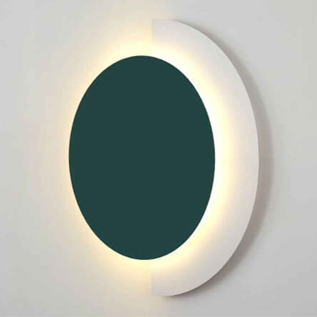 Postmodern Solid Color Wrought Wall Lamp