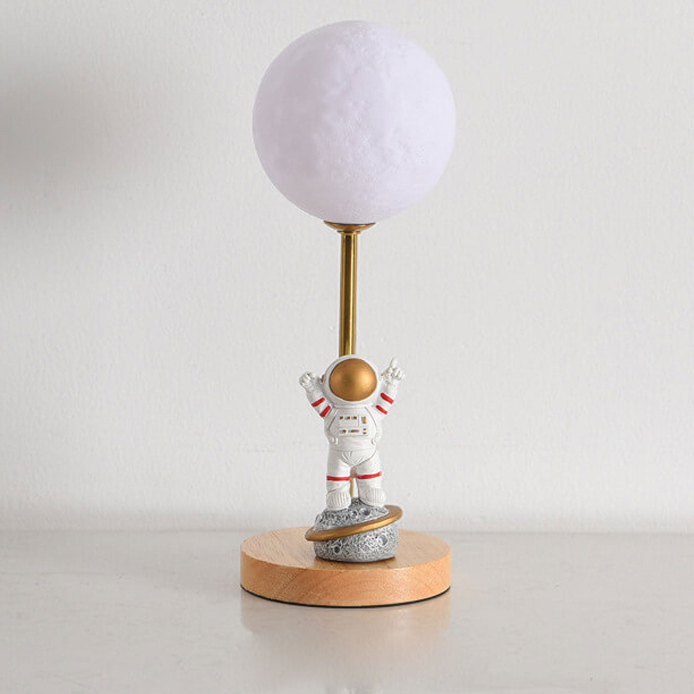 3D Printed Moon Decorative Table Lamp