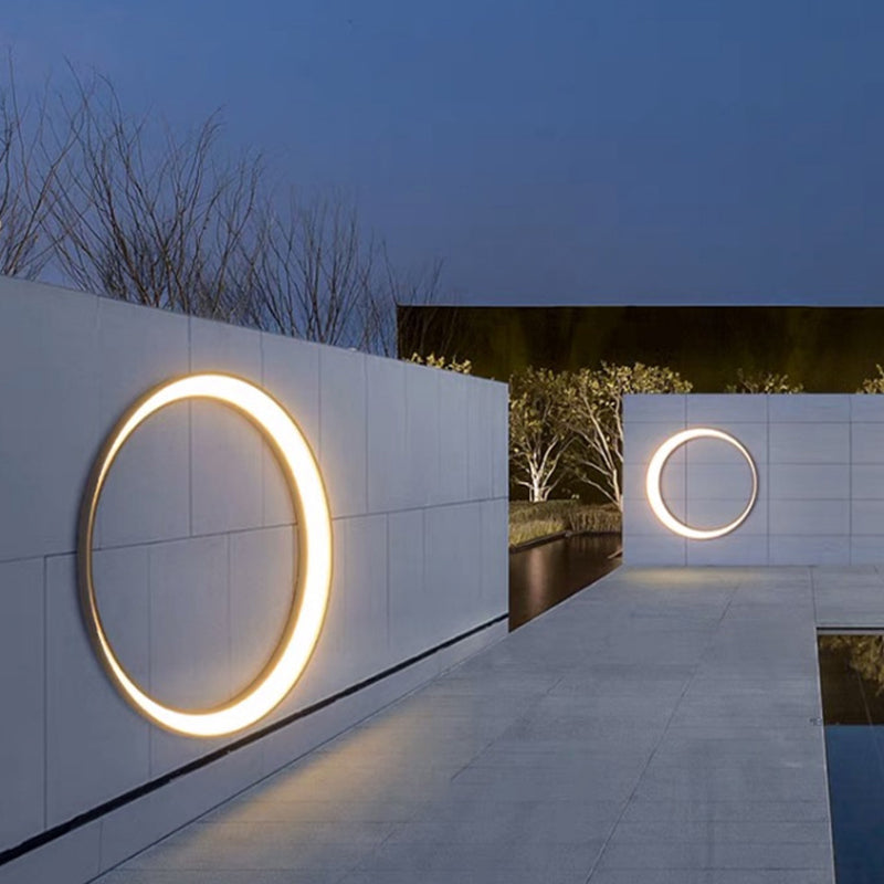 Crescent Circle Stainless Steel Outdoor Light