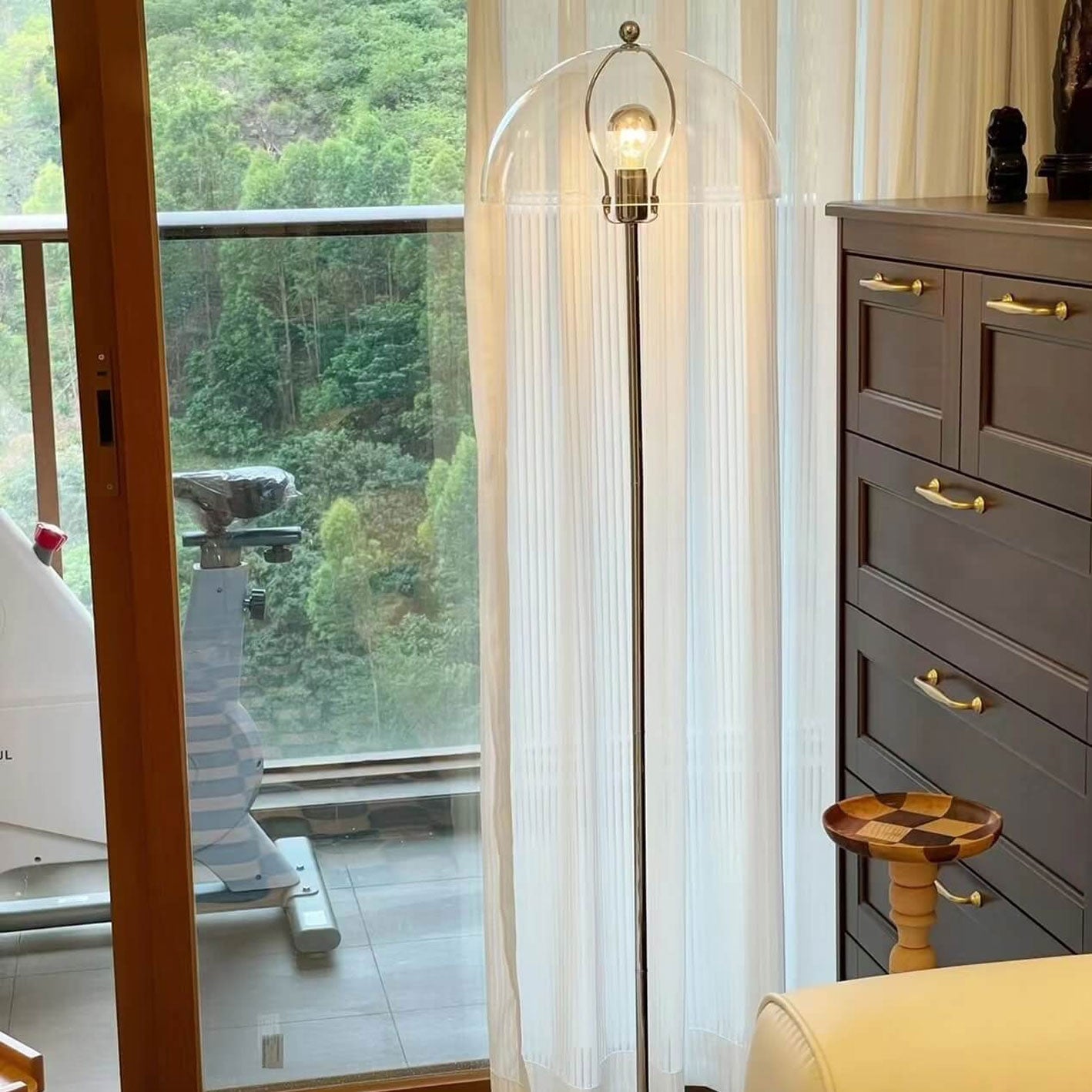 Creative Retro Acrylic Mushroom Floor Lamp
