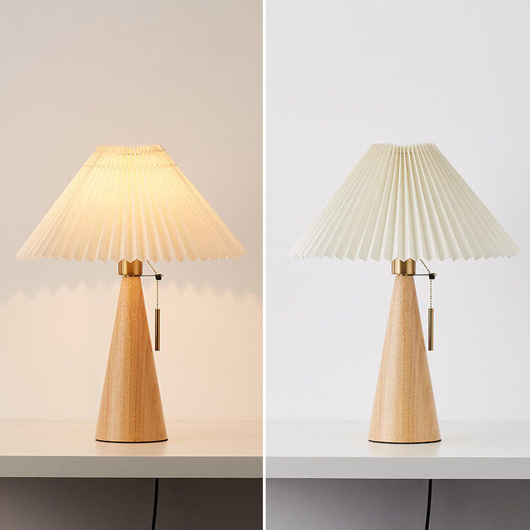 Pleated Wooden Fabric Table Lamp