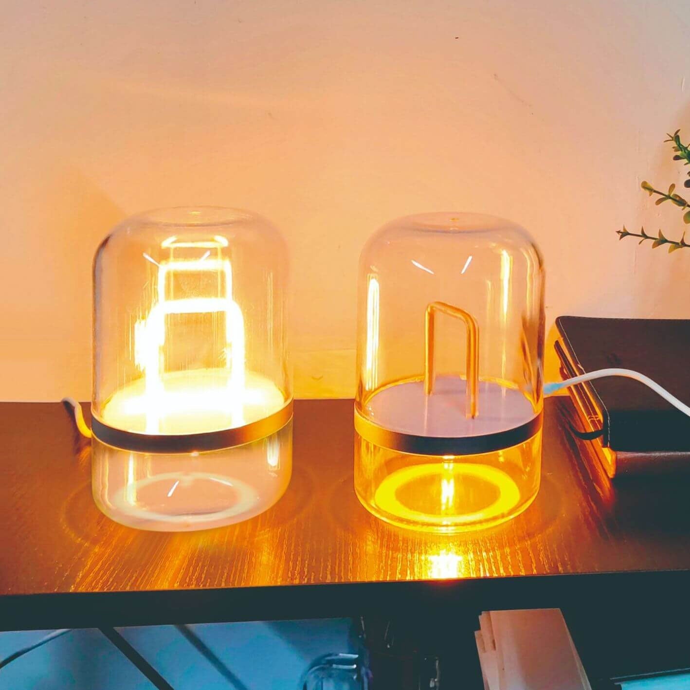 Clear PC Jar Induction Table Lamp