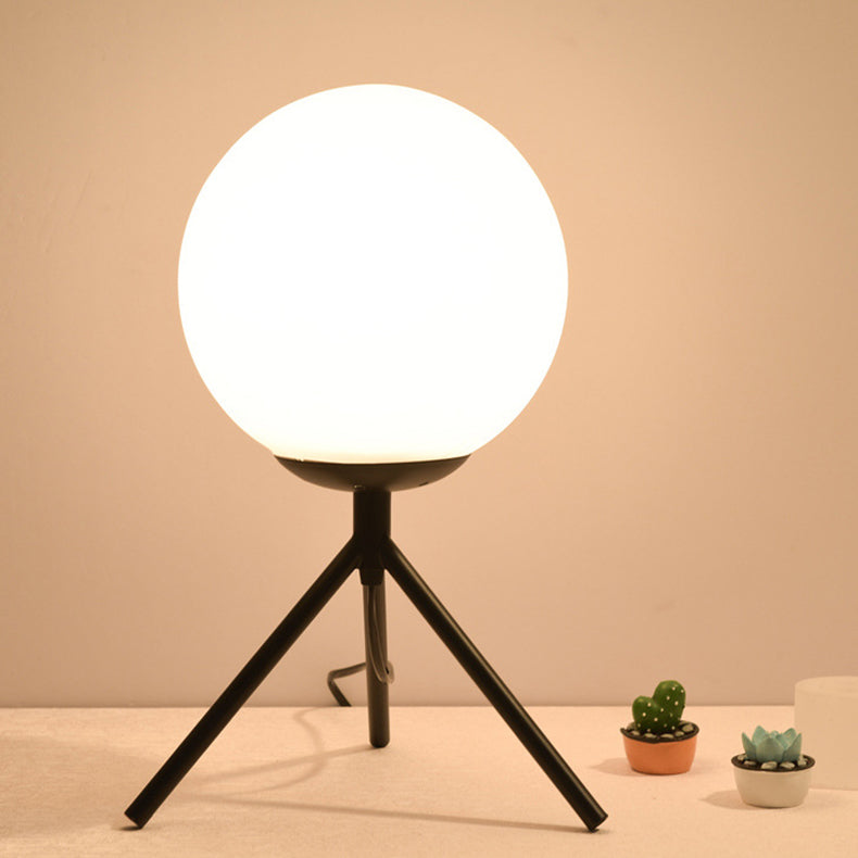 Iron Glass Ball Bracket Table Lamp