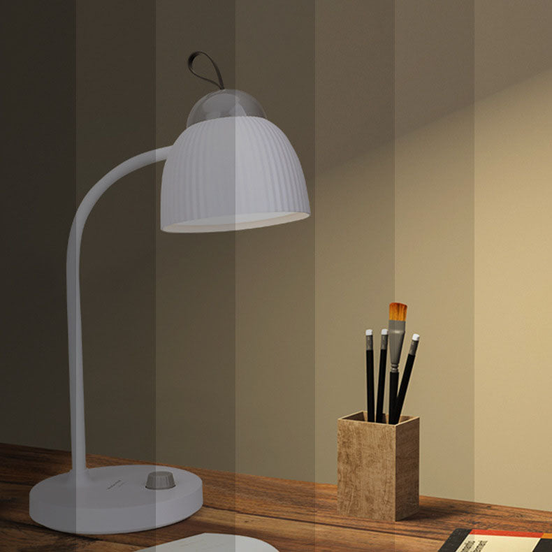 Solid Color Hose Eye Table Lamp