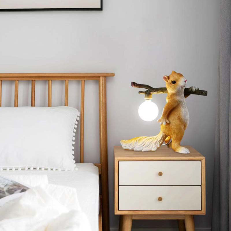 Squirrel Resin Glass Bedroom Table Lamp