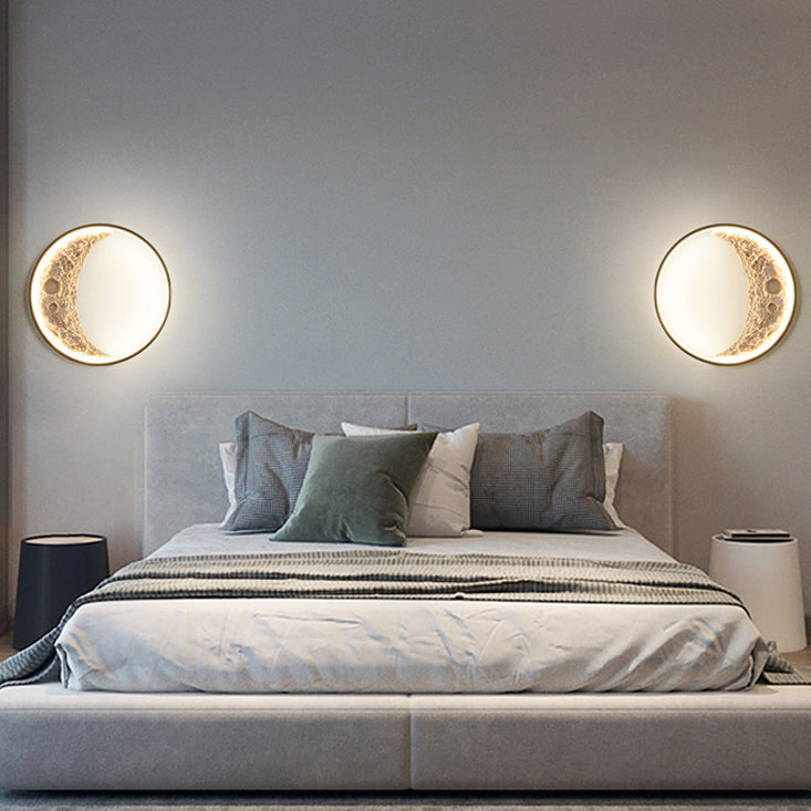 Round Metal Resin Bedroom Wall Lamp