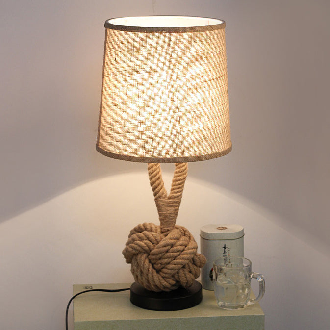 Round Iron Hemp Rope Table Lamp