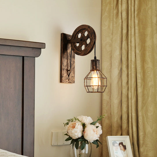 Linear Round Iron Bedroom Wall Lamp