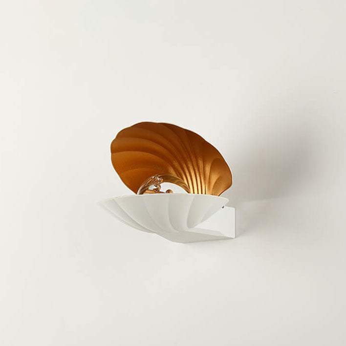 Shell Aluminum Outdoor Light
