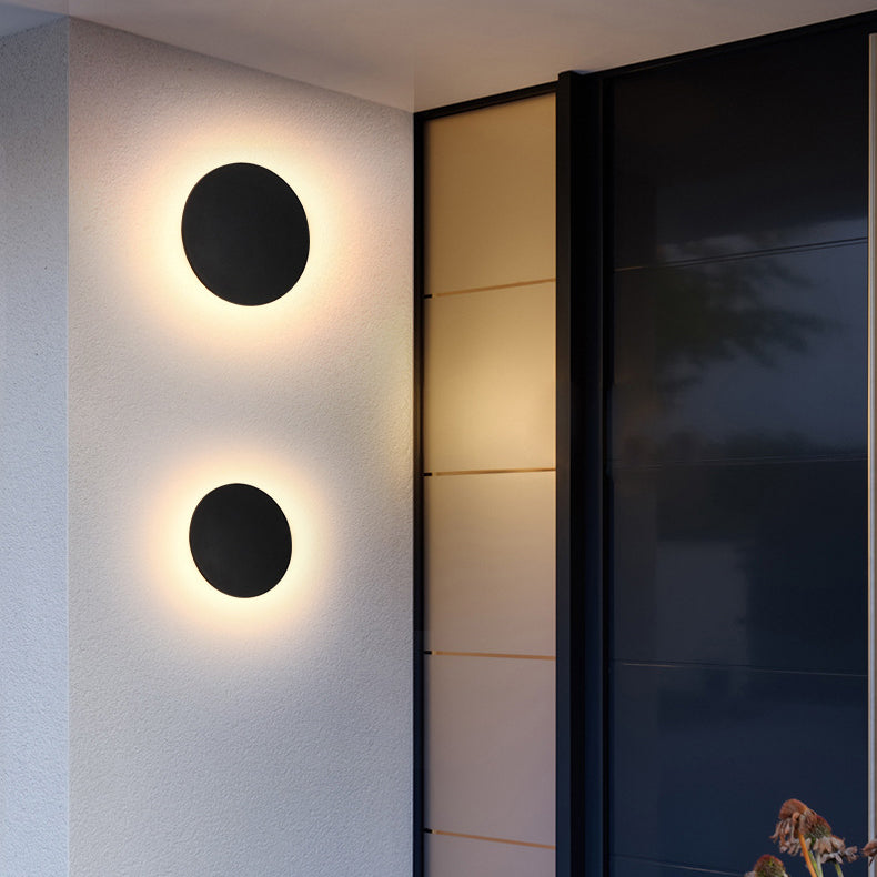 Round Aluminum Acrylic Patio Outdoor Light