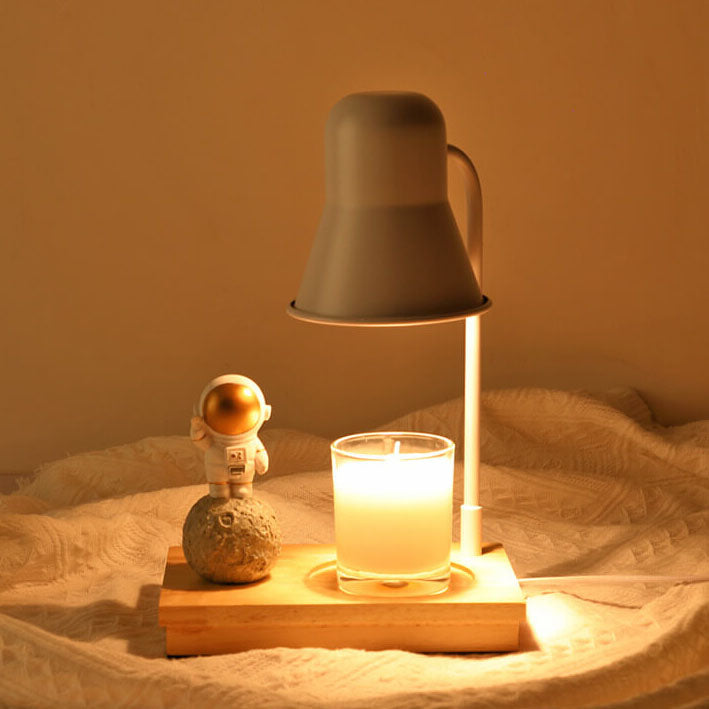 Astronaut Aromatherapy Melting Wax 2-Light Table Lamp