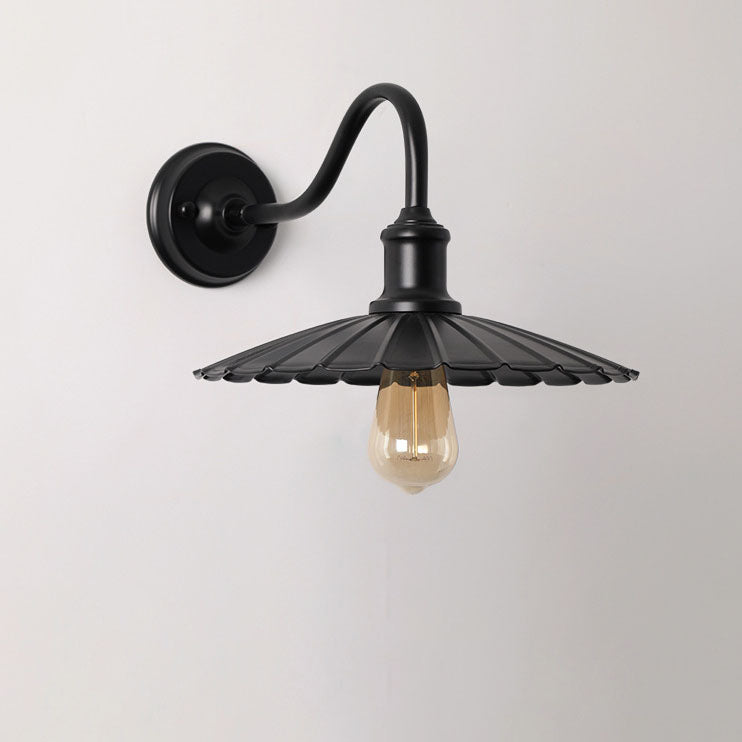 Round Pleated Petal Iron Outdoor Light