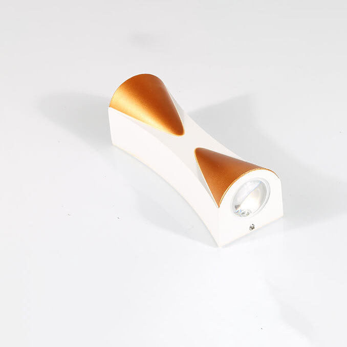 Aluminum Horn Outdoor Light