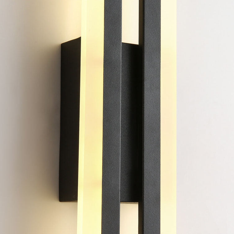 Lines Iron Acrylic Wall Lamp