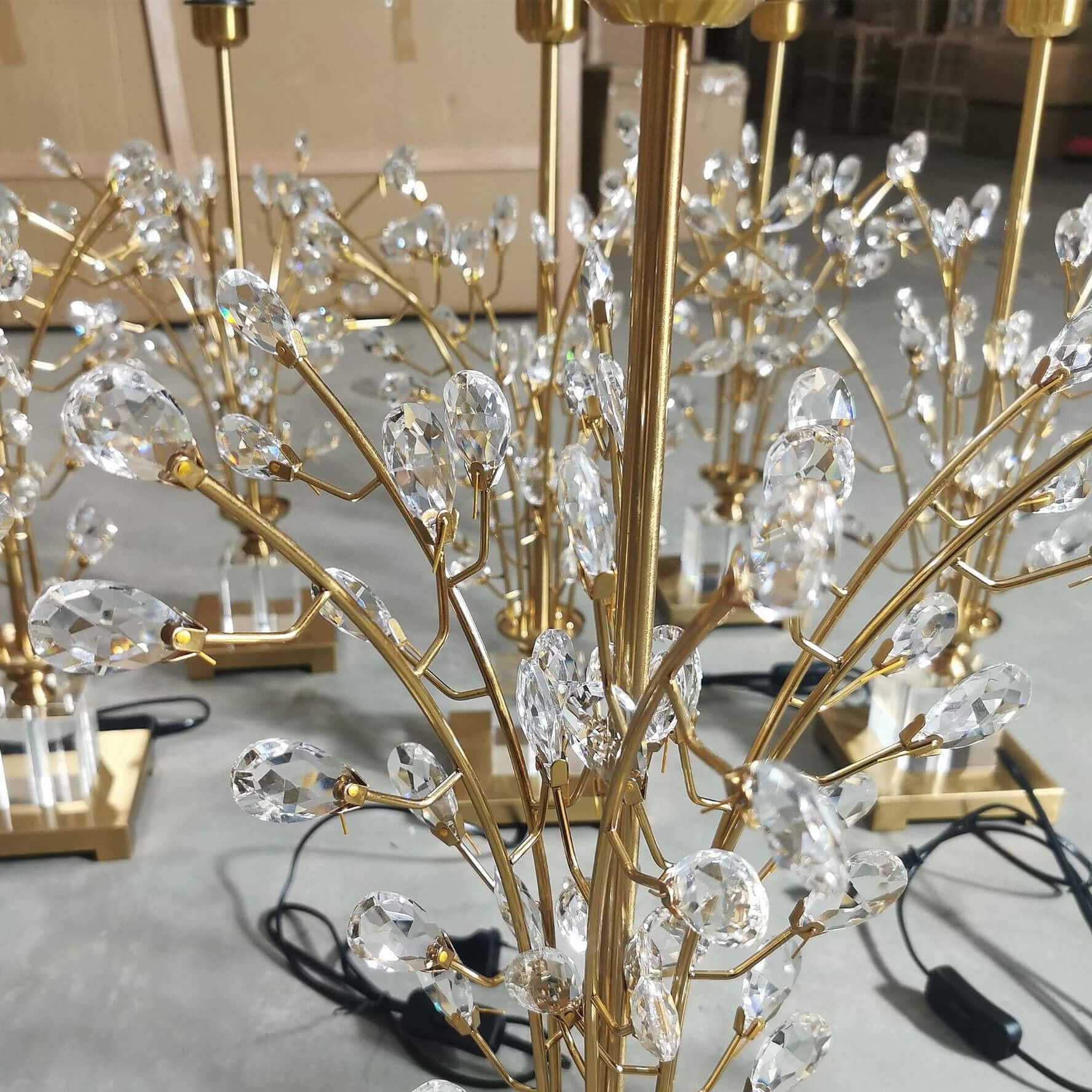 Tree Branch Round Quadrangle Table Lamp