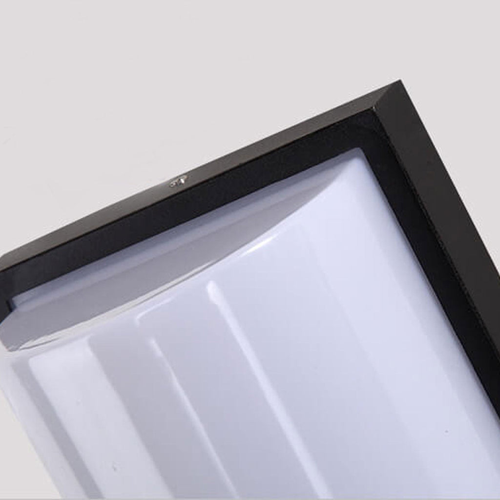 Cylindrical Wall Lamp