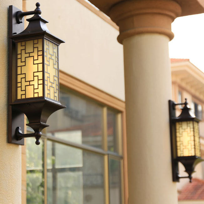 Square Lantern Cage Outdoor Light