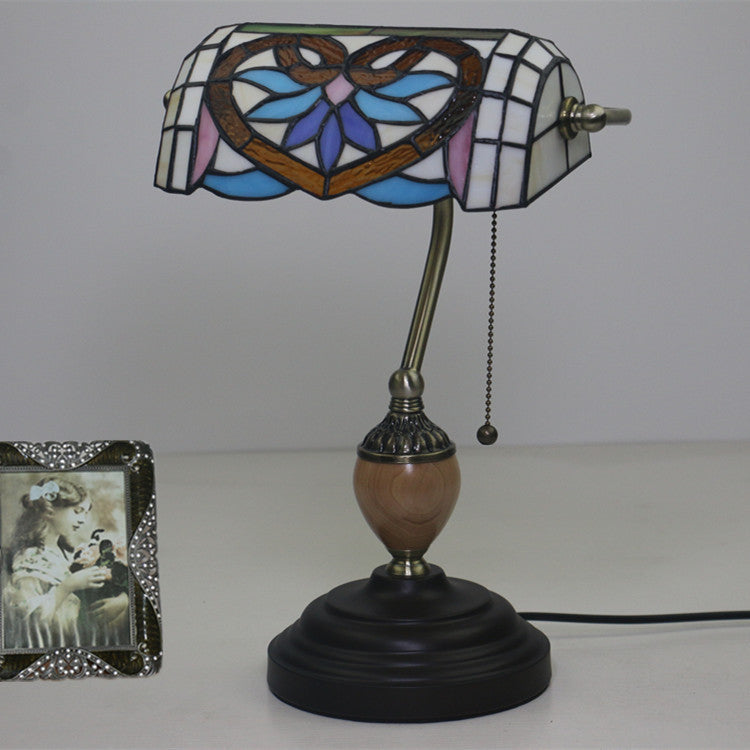 Mediterranean Heart Stained Glass Table Lamp