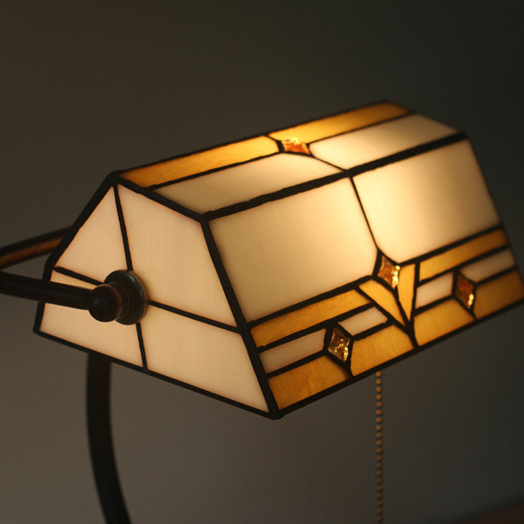 Plaid Trapezoidal Stained Glass Table Lamp