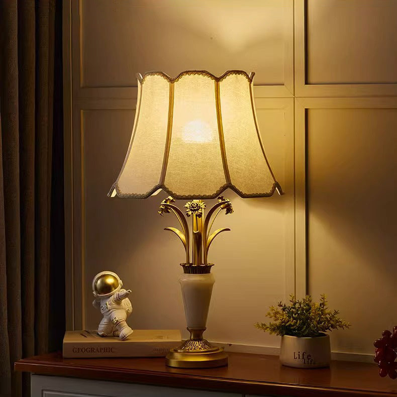 Fabric Jade All Copper Table Lamp