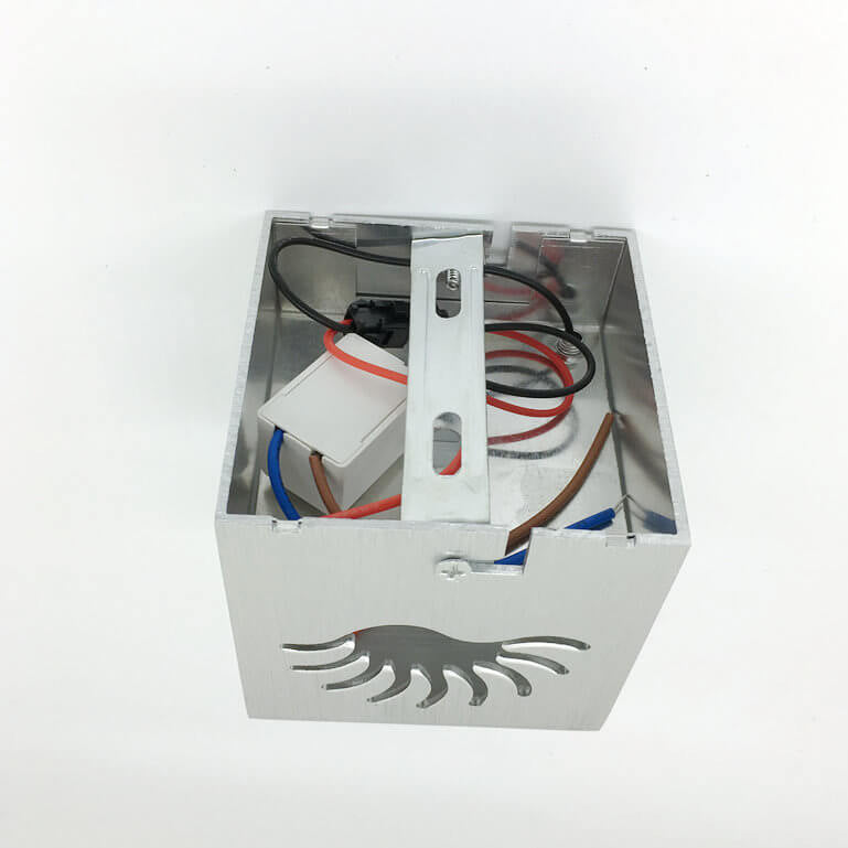 Square Aluminum Phoenix Tail Wall Lamp