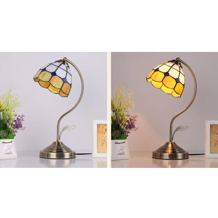 Round Head Glass Hardware Table Lamp