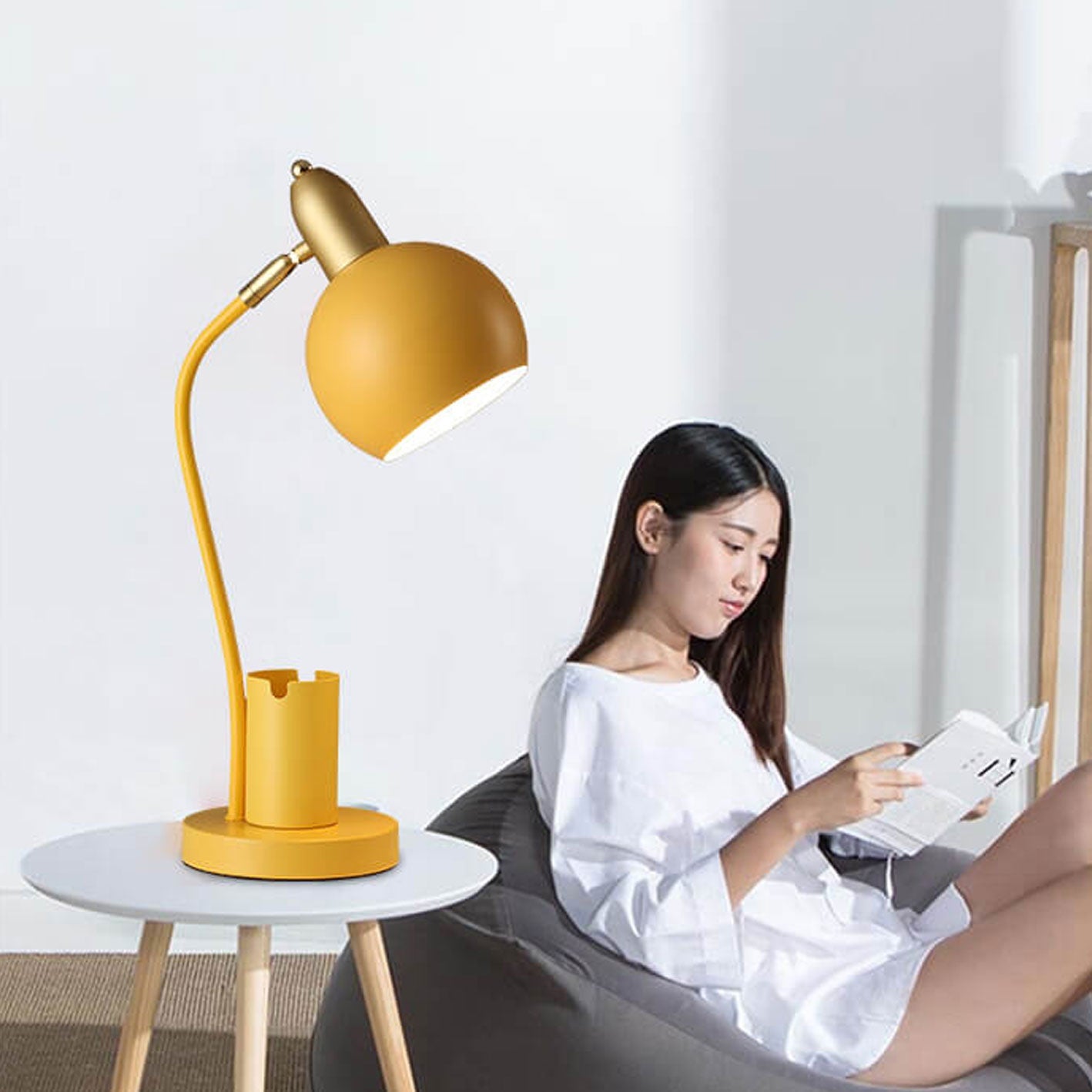 Solid Color Student Pen Table Lamp