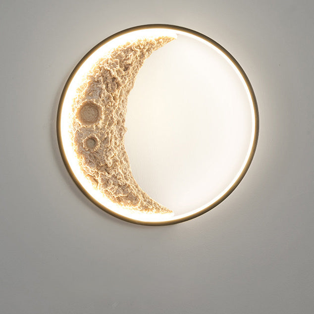 Round Metal Resin Bedroom Wall Lamp