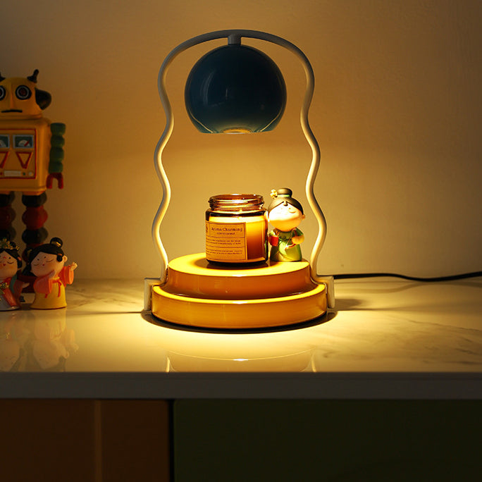 Wavy Iron Round Melting Table Lamp