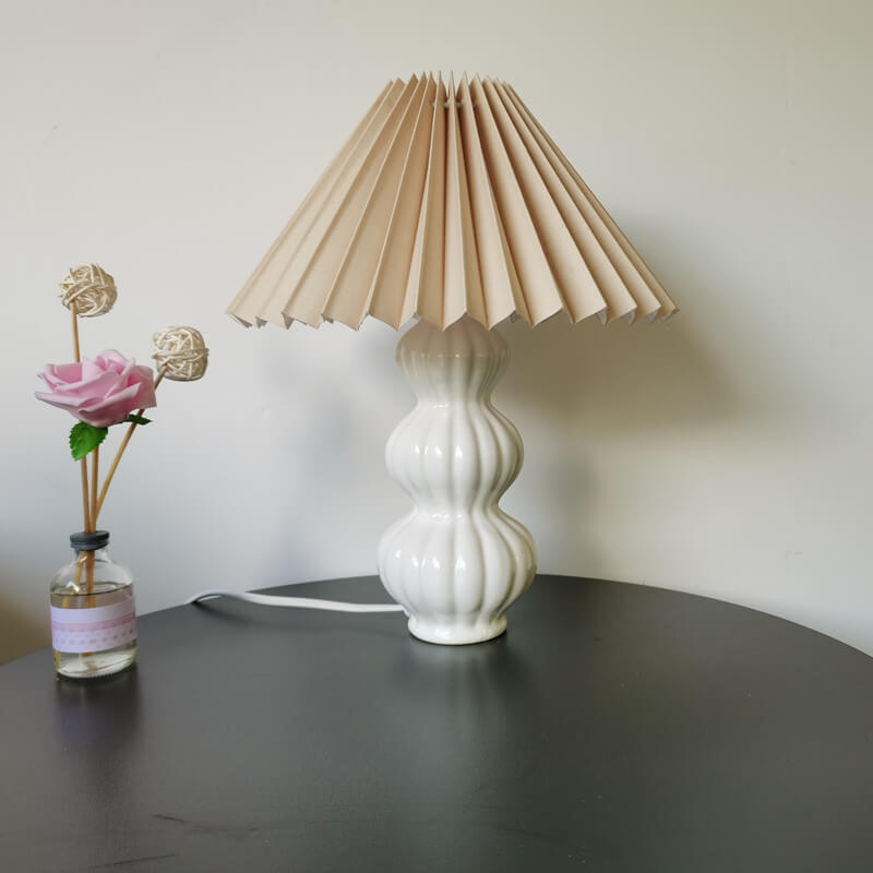 Pleated Ceramic Cloth Table Lamp