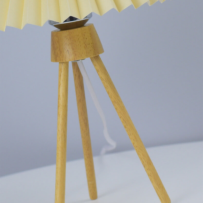 Tripod Pleated Design Umbrella Table Lamp