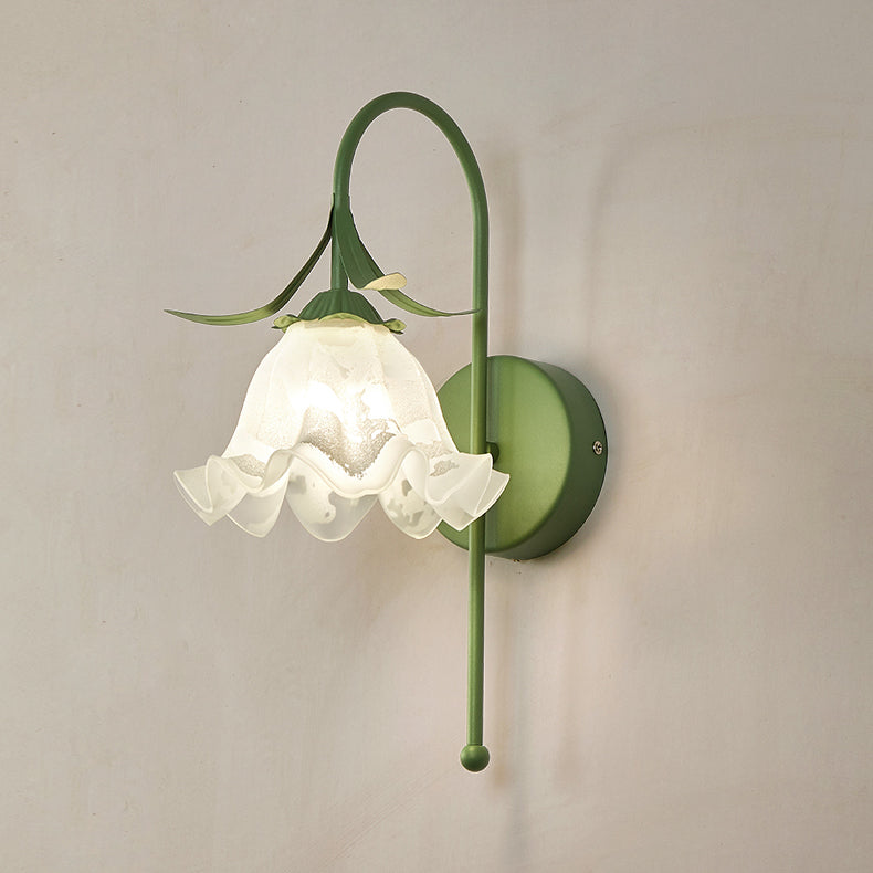 Floral Pumpkin Cream Glass Wall Lamp